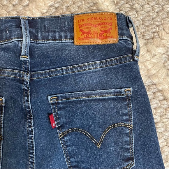 LEVI STRAUSS 720 High Rise Super Skinny Blue Jeans 52797-0002 - Size 25 - Picture 8 of 13